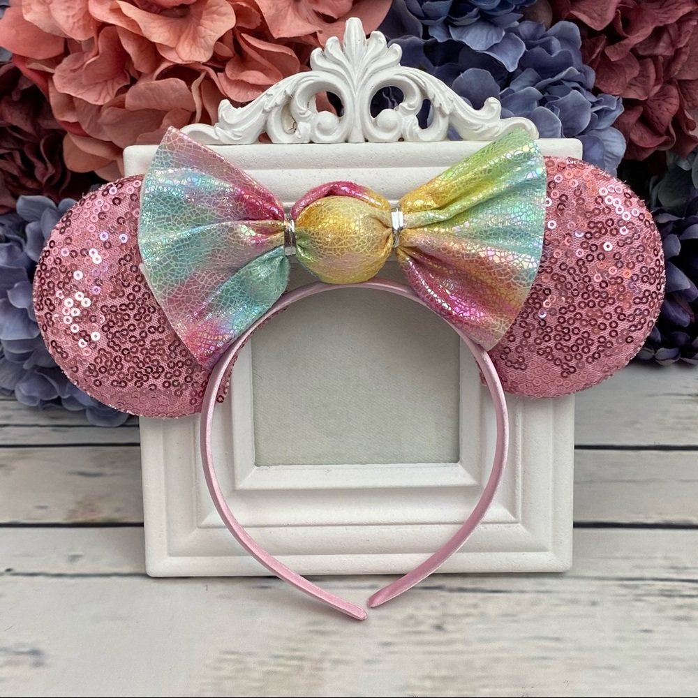 Minnie Mouse Pink Sequin Headband with Candy Bow - Picture 2 of 14